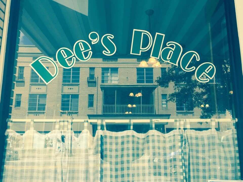 Dee’s Place