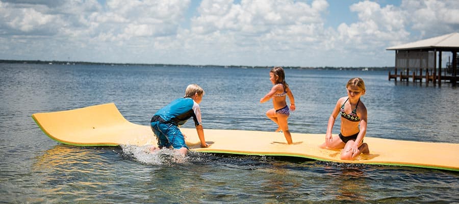 7 kids playing lake jackson-visit-sebring-fl