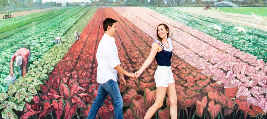 9 Maxcy Couple at Caladium Mural-visit-sebring-fl