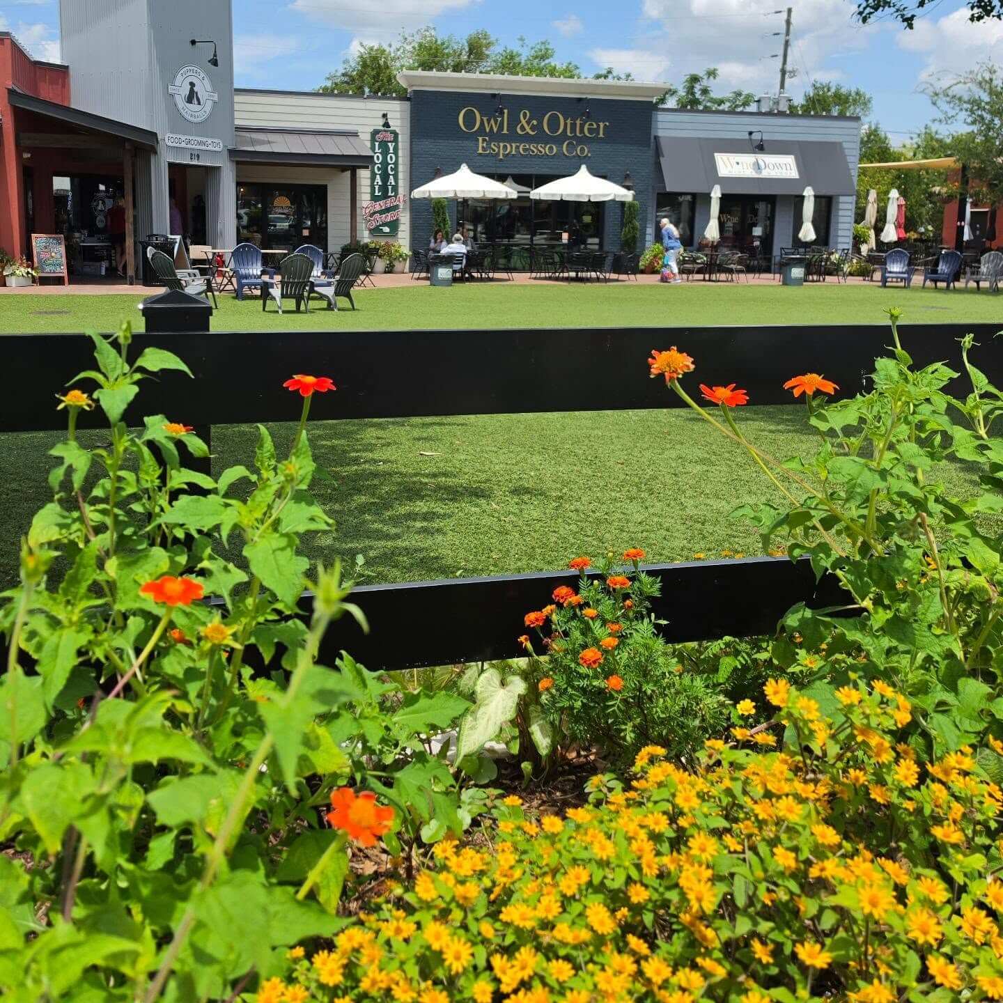Guided Journal Plaza Garden Tour