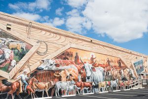 10 Free Things to Do in Sebring, Florida - Murals