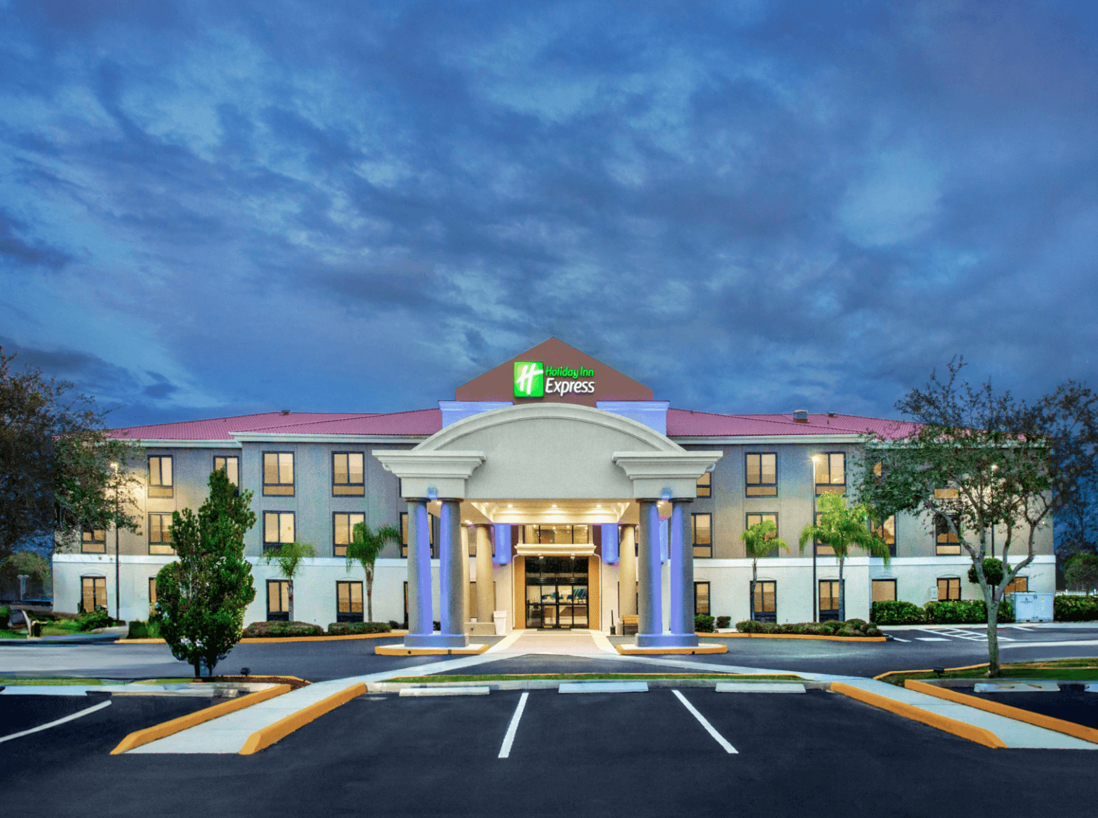 Holiday Inn Express Hotel & Suites Sebring